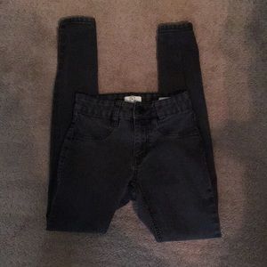 Cotton on mide rise black jeggings